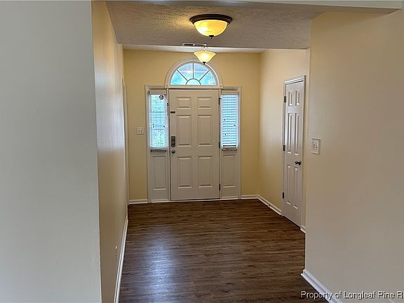 3rd image of 348 Somerset Dr