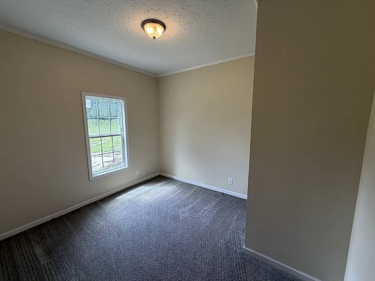 3352 State Highway 84 E — Photo 6