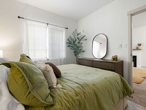 5th image of 436 Broadway #313