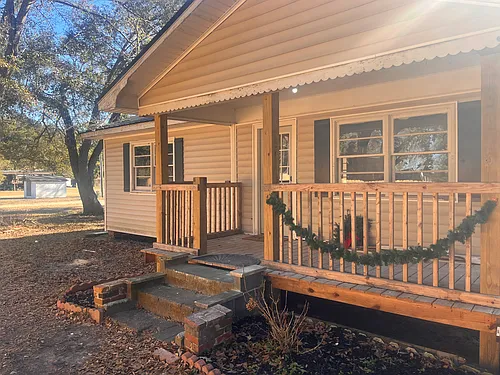 3687 Mary Ann Point Rd Photo 1