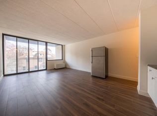 134 Edgewater Rd #4, Cliffside Park, NJ 07010