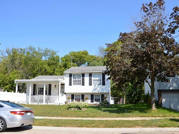 4th image of 8955 Stillwater Dr