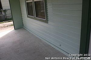3rd image of 646 Corliss