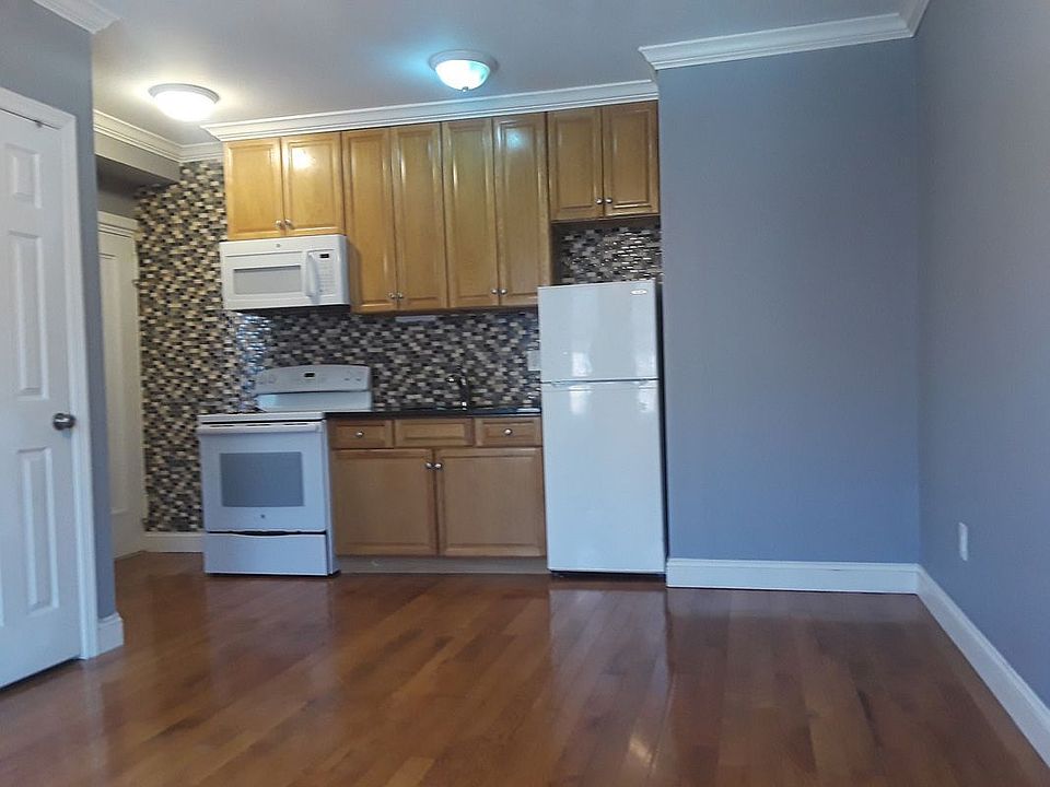 1st image of 5119 43rd Ave