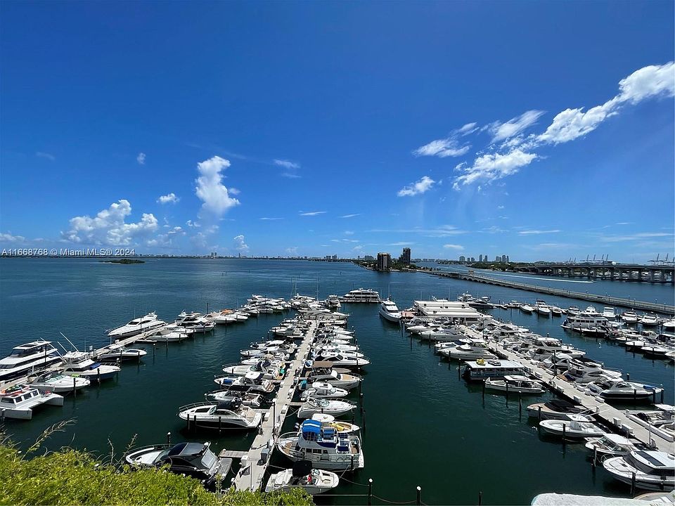 1st image of 1717 N Bayshore Dr APT 1935