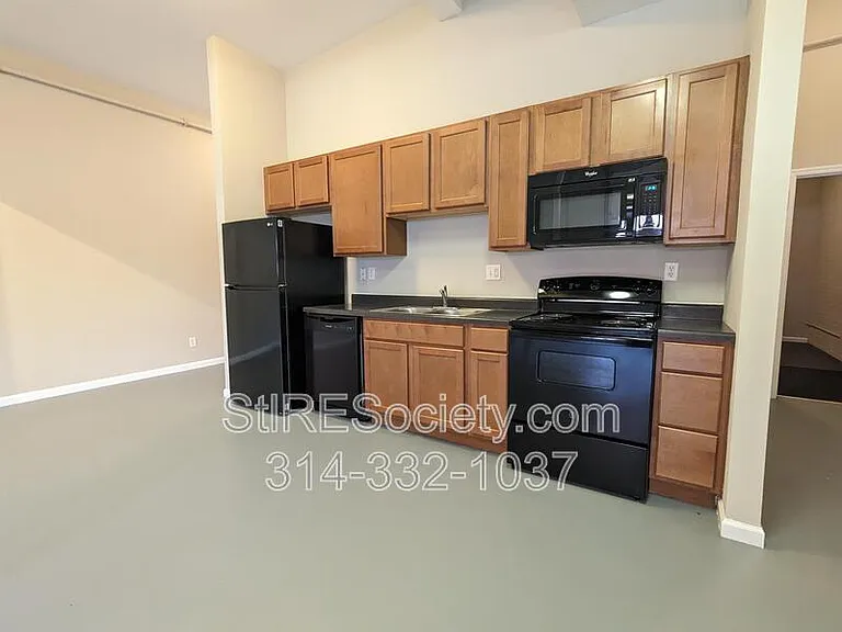 7024 Pennsylvania Ave #F — Photo 2