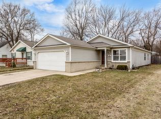 421 1st Ave, Pontiac, MI 48340