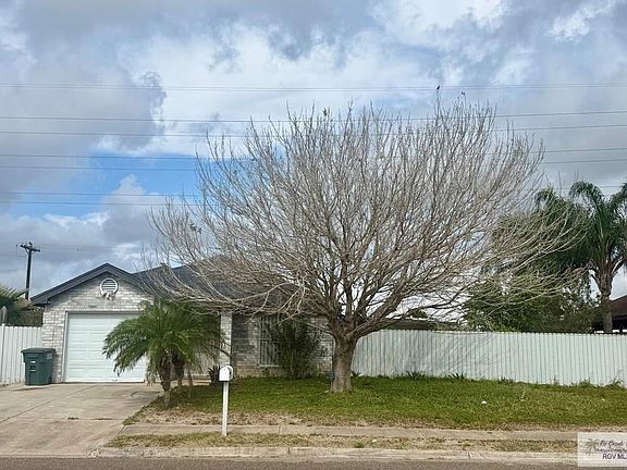 3rd image of 2507 Grandora Dr