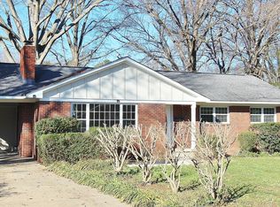 1747 Birchcrest Dr, Charlotte, NC 28205