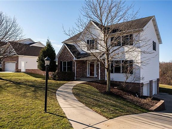 3rd image of 239 Fox Meadow Dr