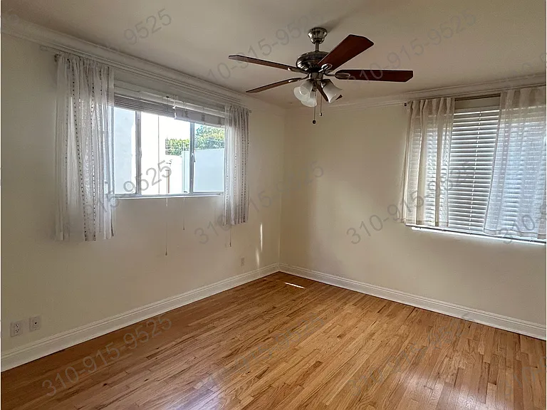3160 S Barrington Ave #105 — Photo 4