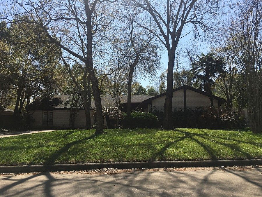 1st image of 4110 Laurel Grove Dr