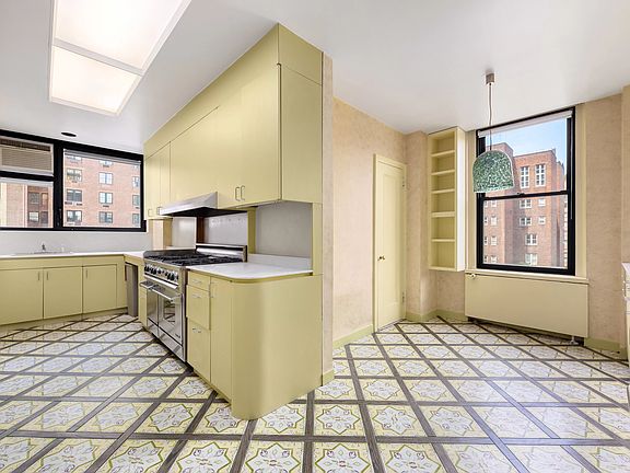 5th image of 784 Park Ave #9C