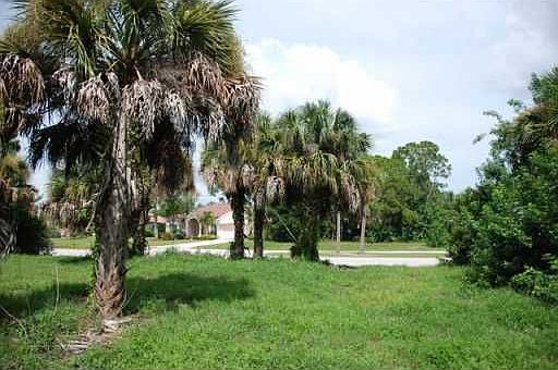 4th image of 281 Rotonda Blvd E