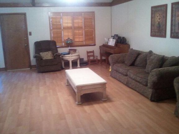 2nd image of 6 Cody Ct