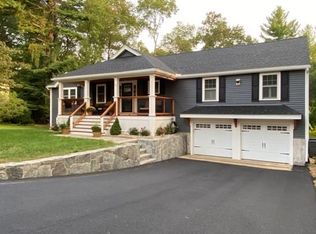 11 Boswell Rd, Reading, MA 01867