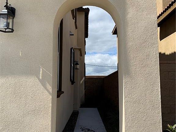 2nd image of 4928 S Tangerine Way