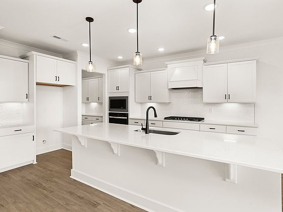 2nd image of 636 Snapdragon Ln Lot 904