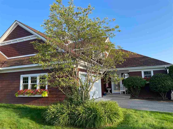 824 Crooked Tree Dr #14, Petoskey, MI 49770