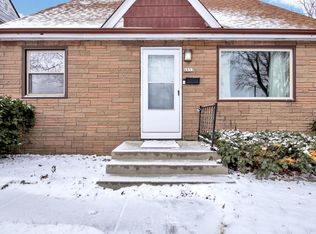 4853 North 90th STREET, Milwaukee, WI 53225