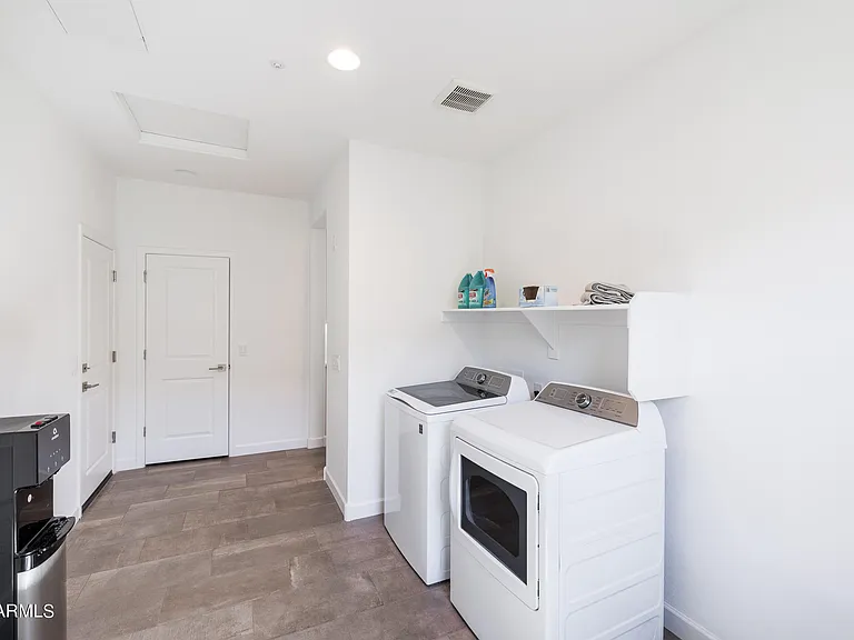 13331 W Palo Brea Ln — Photo 23