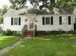 325 Seven Pines Ave, Sandston, VA 23150