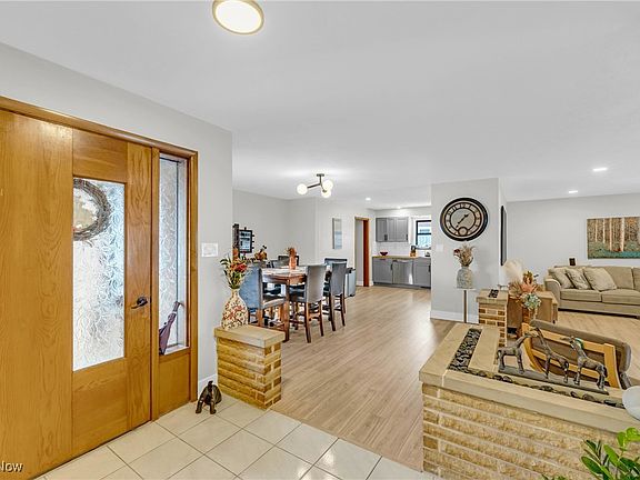 5th image of 5835 Graydon Dr