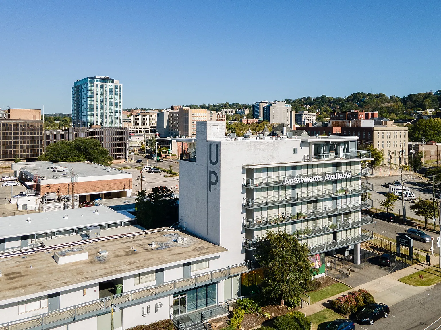 University Place — Photo 4