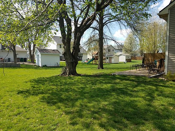 4th image of 6134 Woodland Dr