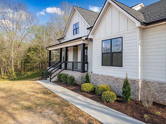 5th image of 1102 Peyton Pl Lot 19
