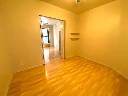 Rented by Douglas Elliman | media 15