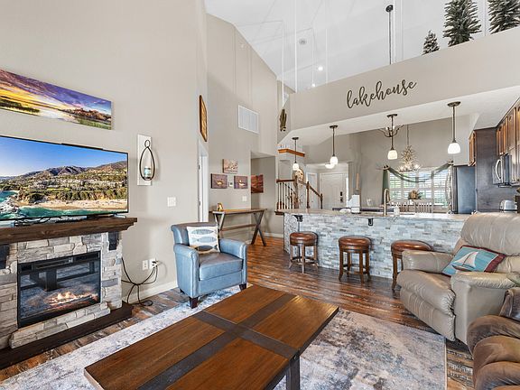 3rd image of 200 Majestic Drive Apt 415
