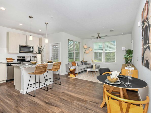 The Gallery at Trinity | 12609 Matisse Cir, New Pt Richey, FL