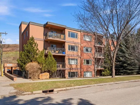 728 W 3rd Ave NW #402, Calgary, AB T2N 0J1