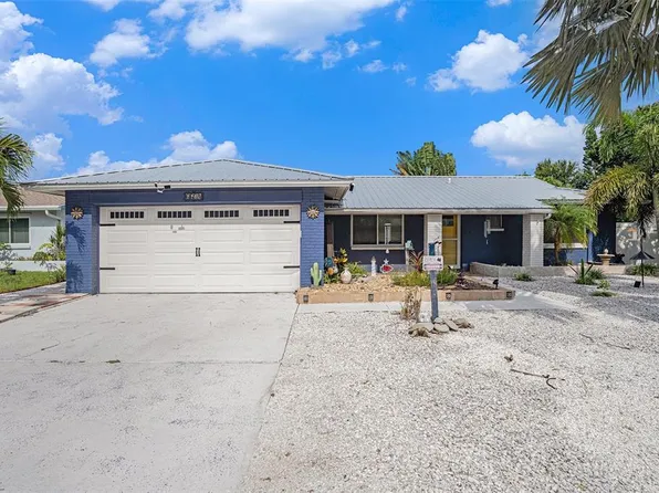 6634 Woodland Blvd N, Pinellas Park, FL 33781