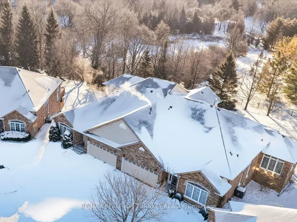 440 Morley Cook Cres, Aurora, ON L3X 2M3