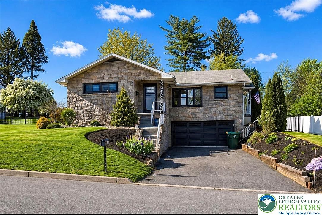 たな 2839 Norton Ave, Easton, PA 18045 | Zillow