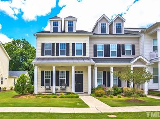 1060 Perdue Dr, Chapel Hill, NC 27517