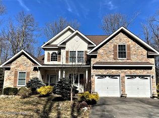 1507 Concor St, Tobyhanna, PA 18466