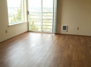 1308 W Emerson St APT 301, Seattle, WA 98119