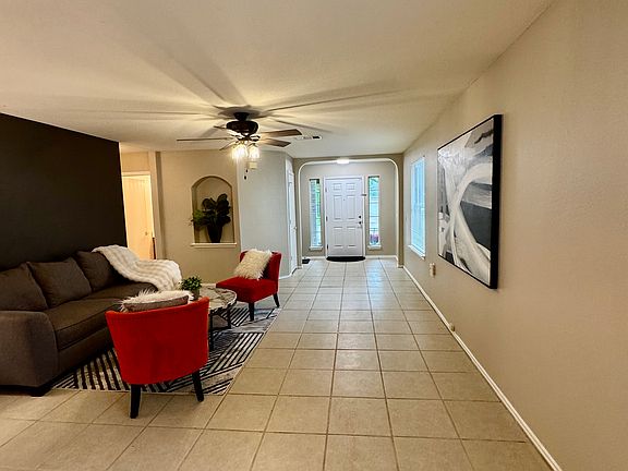 4th image of 1109 Saint Stanislaws Dr