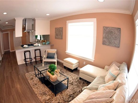 4th image of 2624 Thorpe Ave