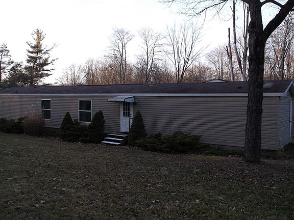 4th image of 1 Laurel St