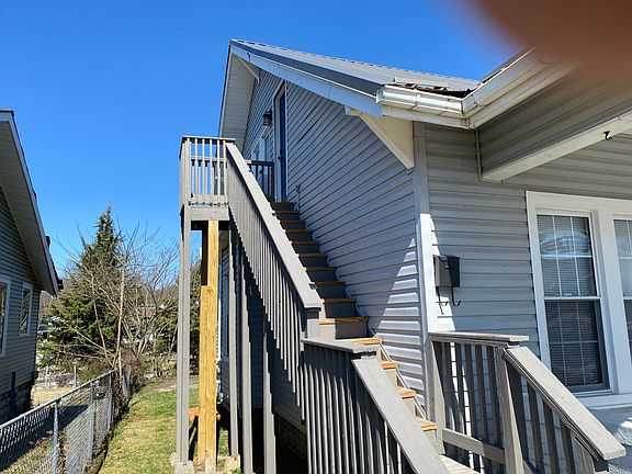 2nd image of 1201 Fairmount Ave #3