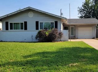1217 W Dallas St, Wichita, KS 67217