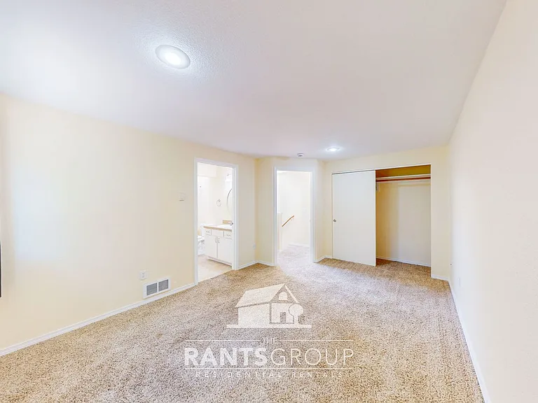 220 Israel Rd SW #M4 — Photo 13