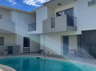 7043 Vassar Ave APT 12, Canoga Park, CA 91303