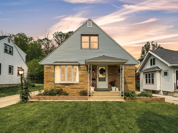 3449 South 44th STREET, Greenfield, WI 53219