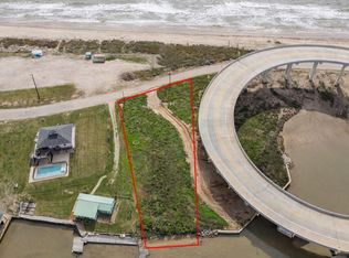 230 Canal Dr, Bay City, TX 77414