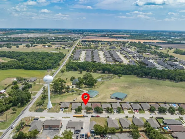 522 Lincoln Ave, Lavon, TX 75166